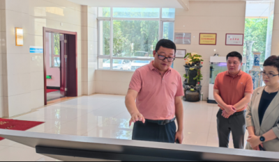 推动发展新过程，注入发展强心剂——记泰和县委副书记、副县长辅导一行参观领导